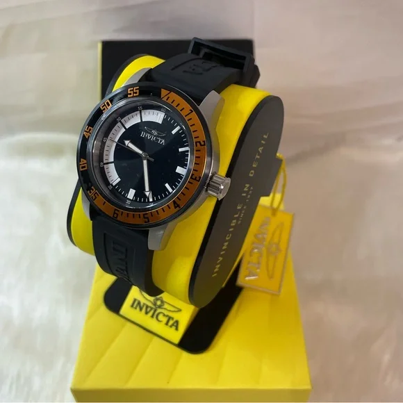 New Invicta Men’s Watch 45mm - Picture 7 of 10